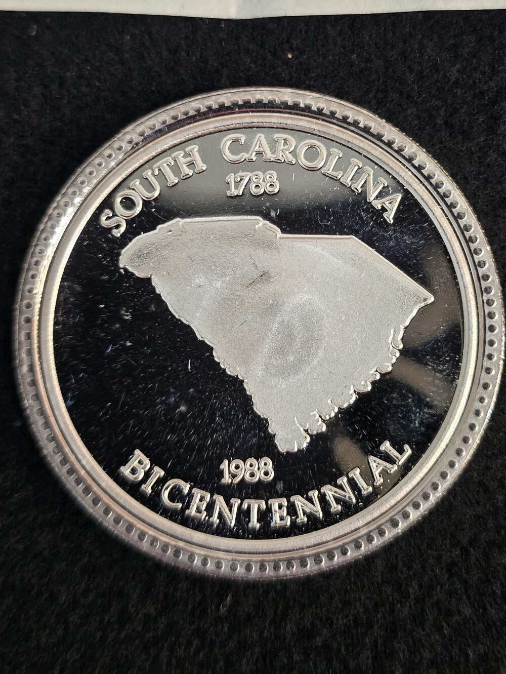 1988 South Carolina Statehood Bicentennial 1 Troy Oz .999 Fine Silver Round Coin